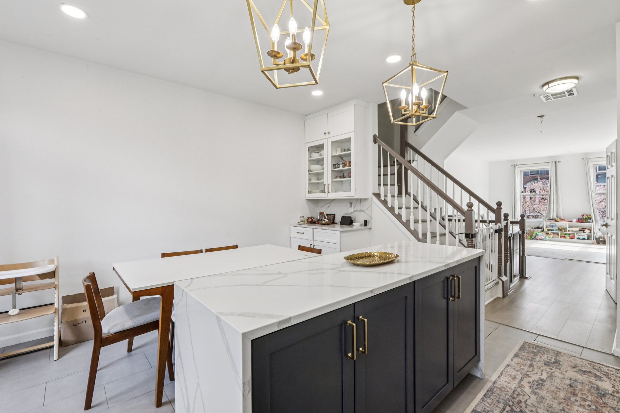 Buffalo Ct-S0204-018.jpg