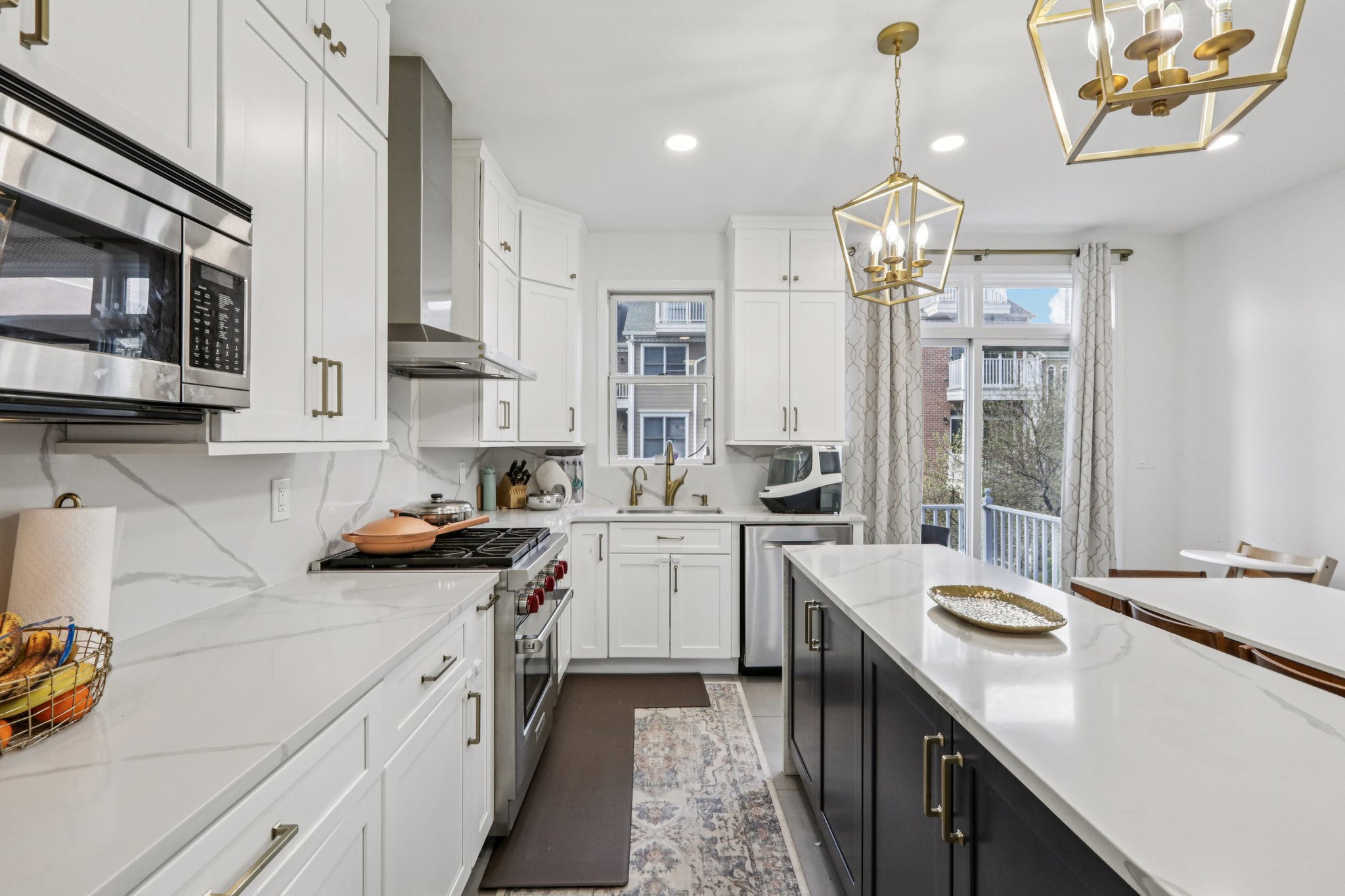 Buffalo Ct-S0204-025.jpg