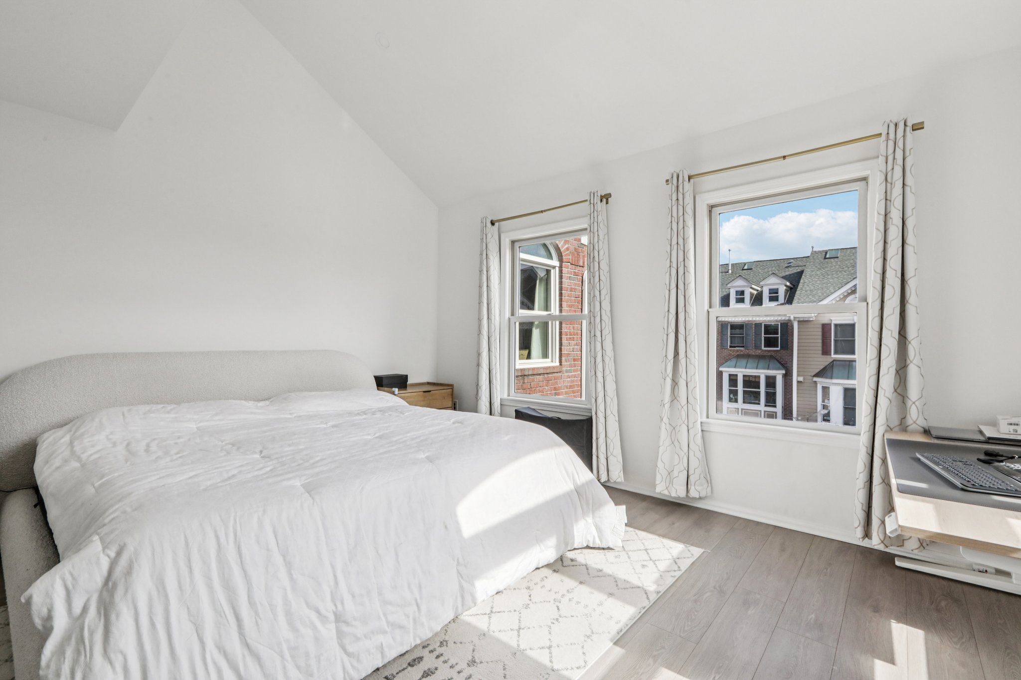 Buffalo Ct-S0204-038.jpg