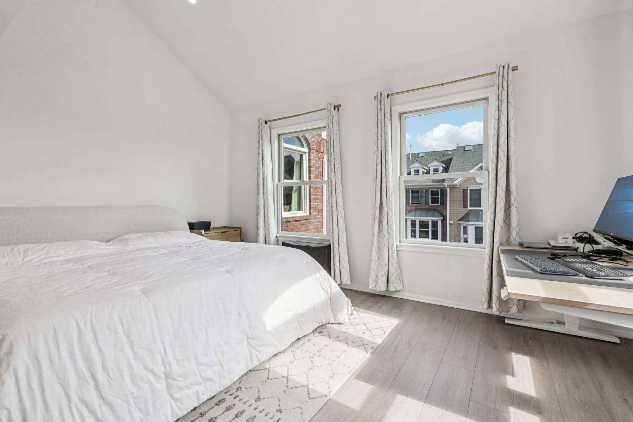 Buffalo Ct-S0204-052.jpg