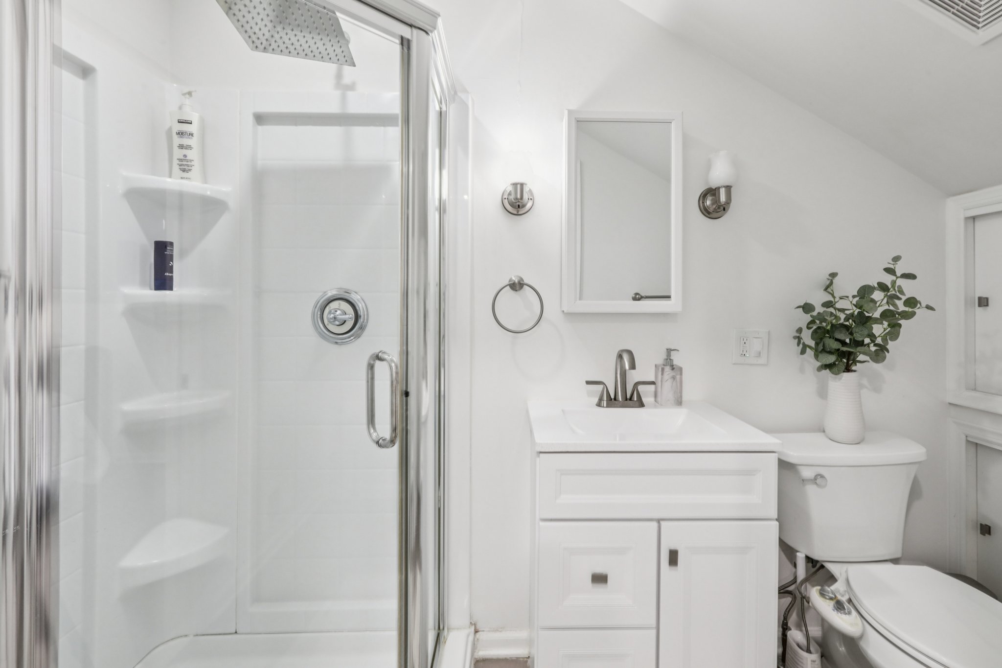 Buffalo Ct-S0204-056.jpg