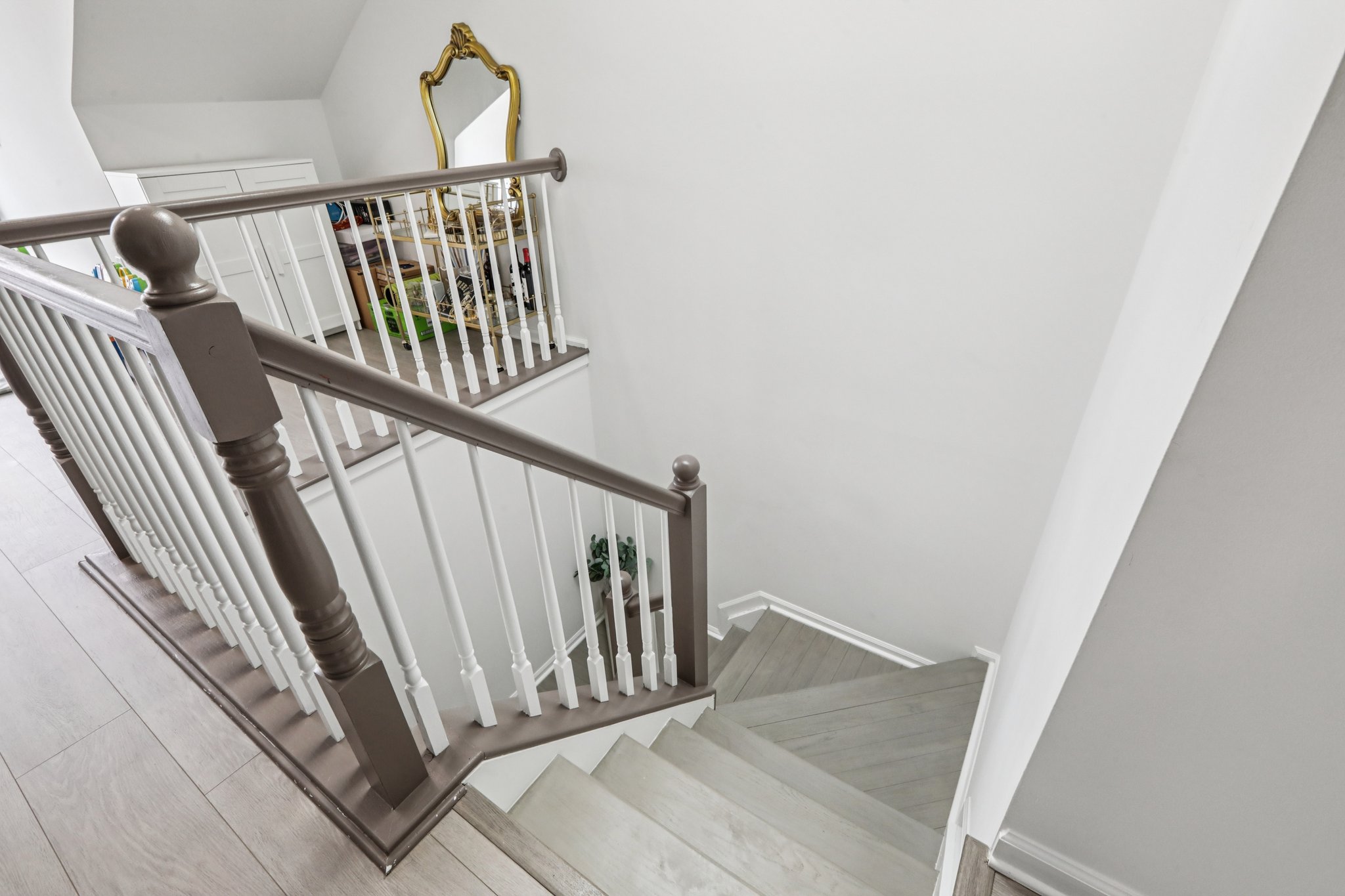 Buffalo Ct-S0204-058.jpg