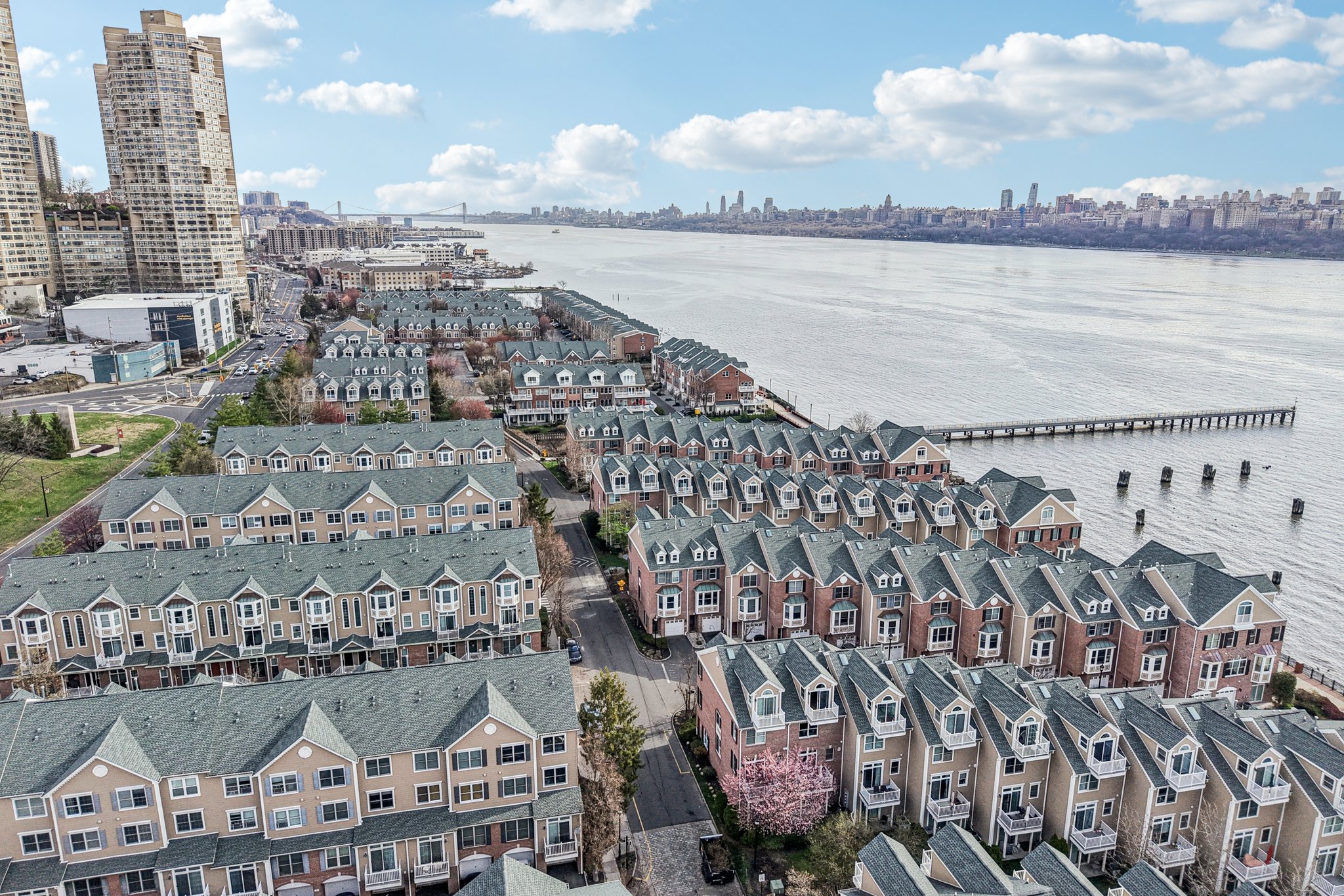 Buffalo Ct-S0204-080.jpg