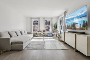 Buffalo Ct-S0204-012.jpg