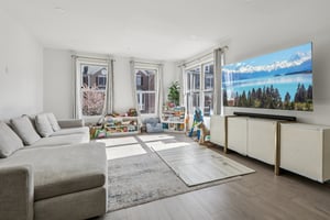 Buffalo Ct-S0204-013.jpg