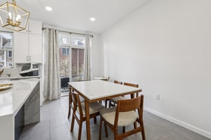 Buffalo Ct-S0204-019.jpg