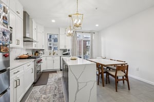 Buffalo Ct-S0204-024.jpg