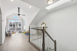 Buffalo Ct-S0204-063.jpg