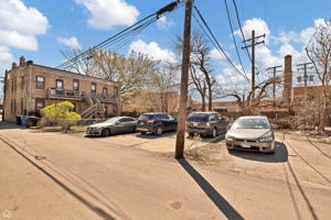458 N Paulina St_005