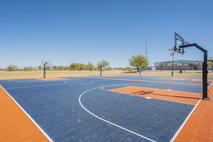  Photo 44