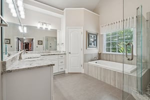 Local_Flavor_Films-4582_Fairecroft_Terrace_Suwanee_GA-196.jpg