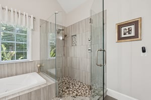 Local_Flavor_Films-4582_Fairecroft_Terrace_Suwanee_GA-206.jpg