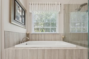 Local_Flavor_Films-4582_Fairecroft_Terrace_Suwanee_GA-211.jpg