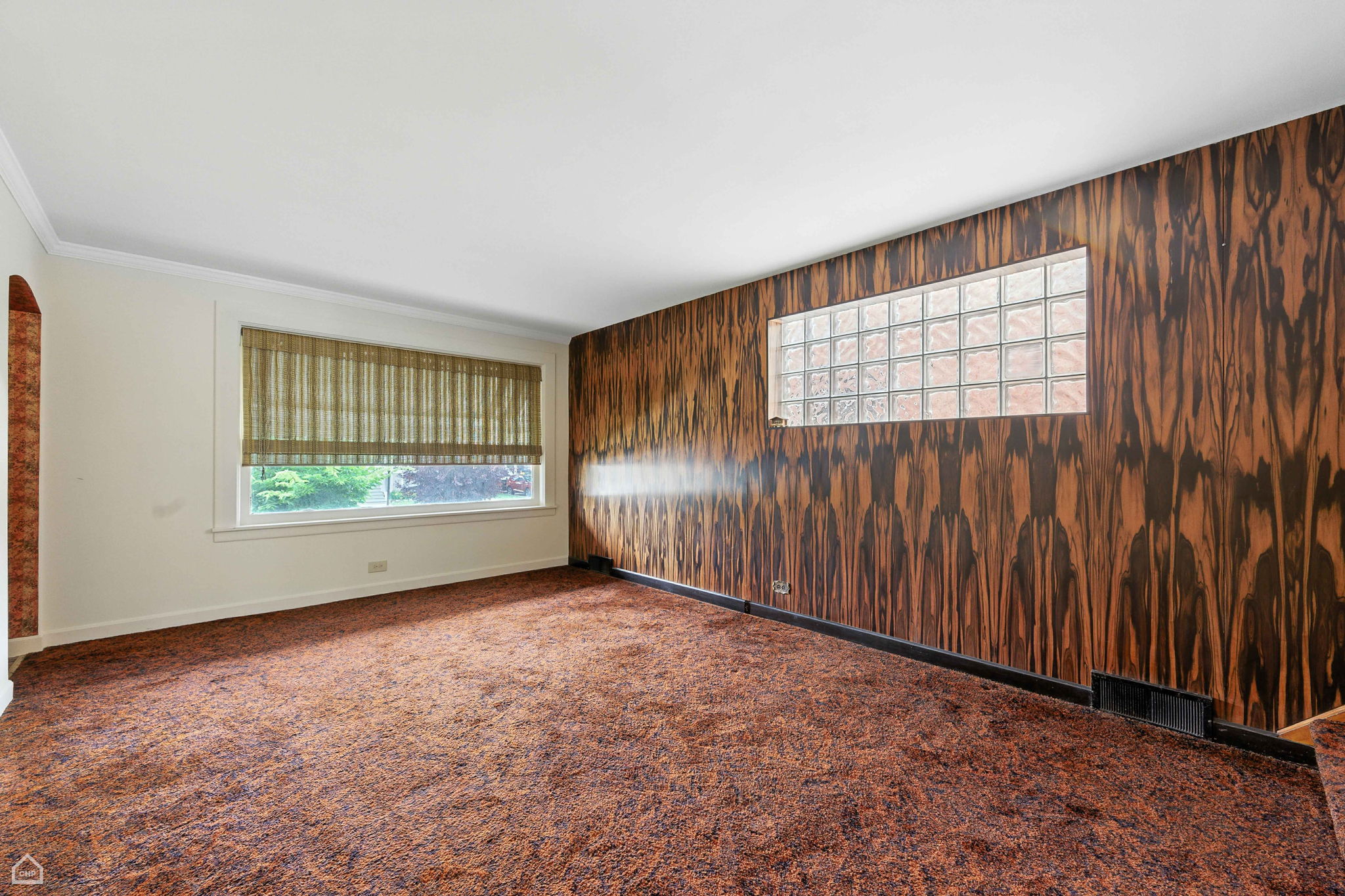 4583 N McVicker Ave_003