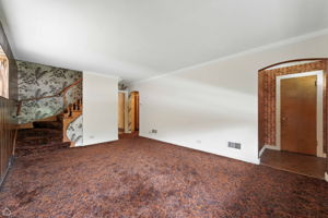 4583 N McVicker Ave_005