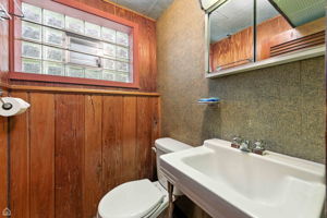 4583 N McVicker Ave_016