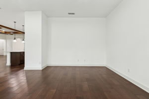 Flex Room
