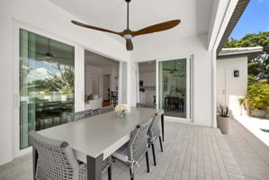 Lanai Seating