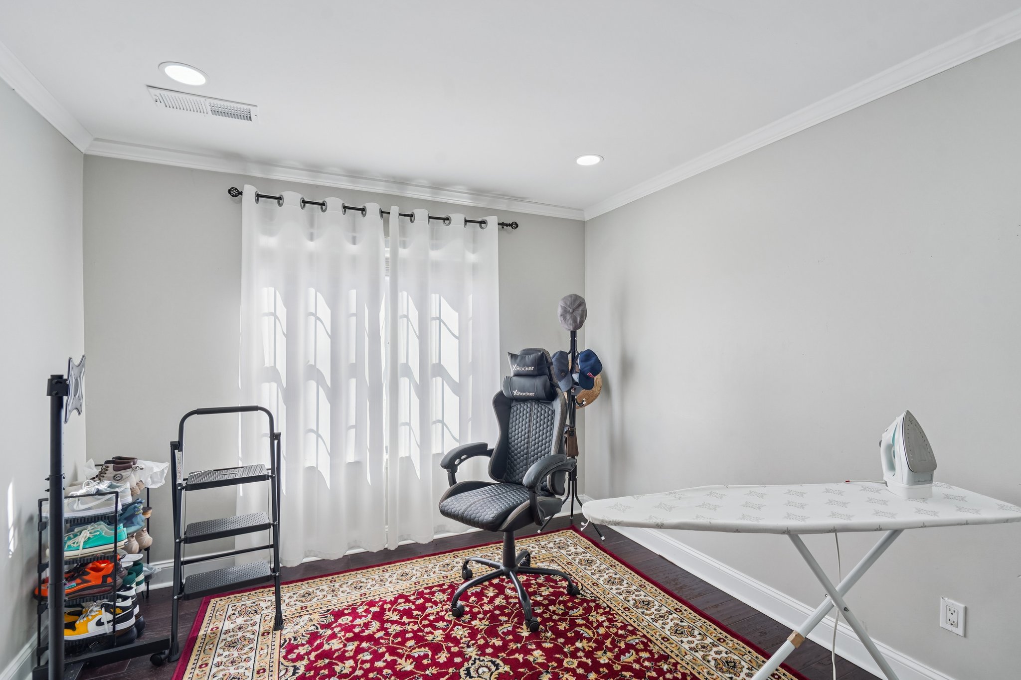 Duane Dr-S1102-016.jpg