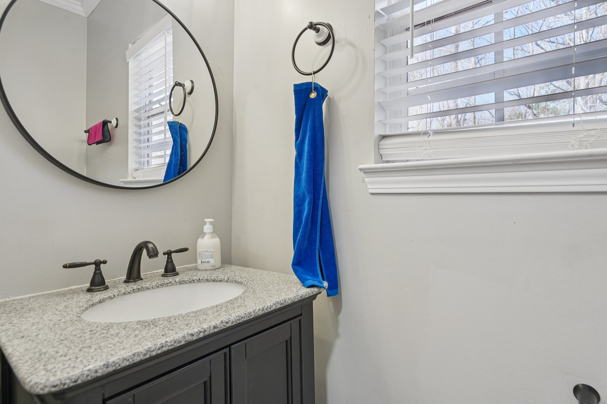 Duane Dr-S1102-017.jpg