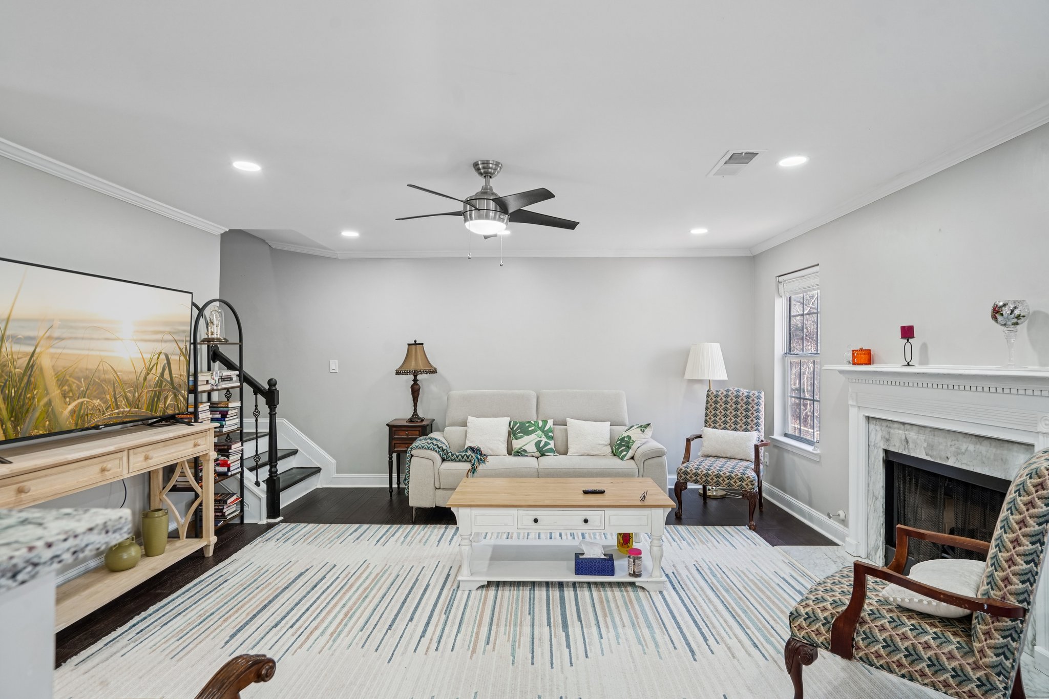 Duane Dr-S1102-019.jpg