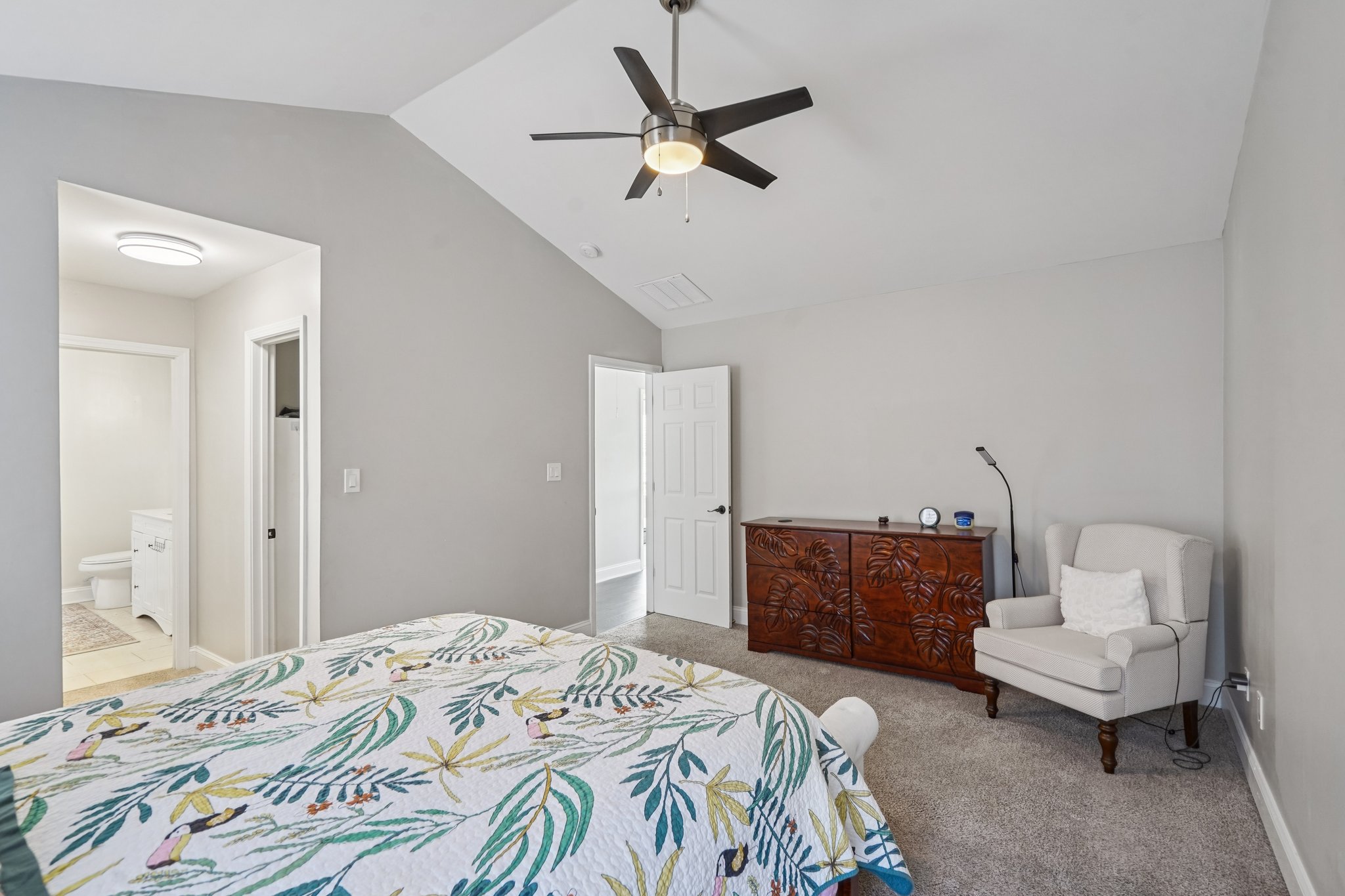 Duane Dr-S1102-024.jpg