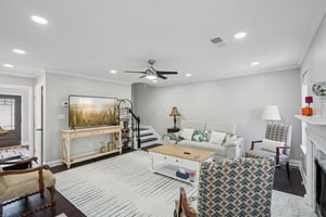 Duane Dr-S1102-007.jpg