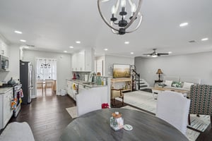 Duane Dr-S1102-011.jpg