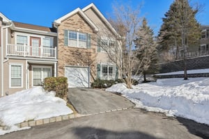 Lost River Ct 459-S0303-001.jpg