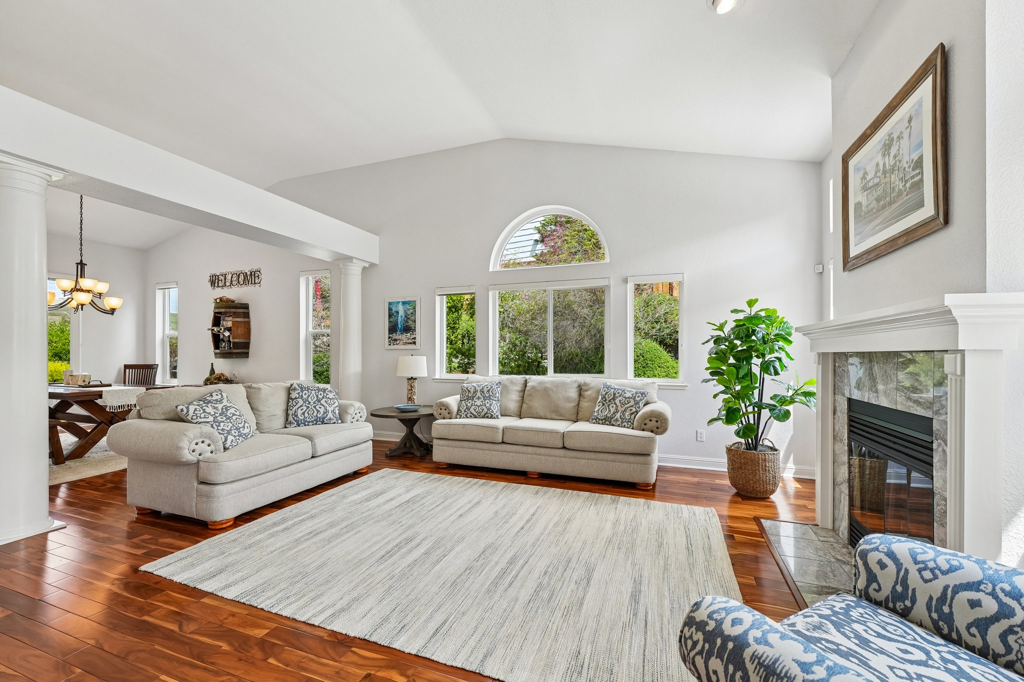 Obsidian Way-S2204-011.jpg