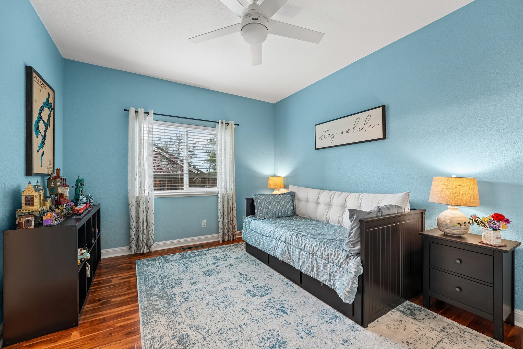 Obsidian Way-S2204-032.jpg
