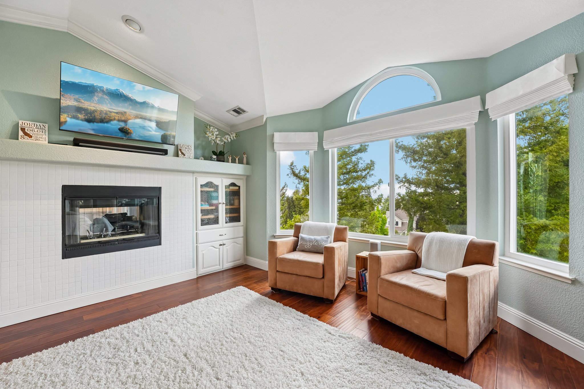 Obsidian Way-S2204-039.jpg