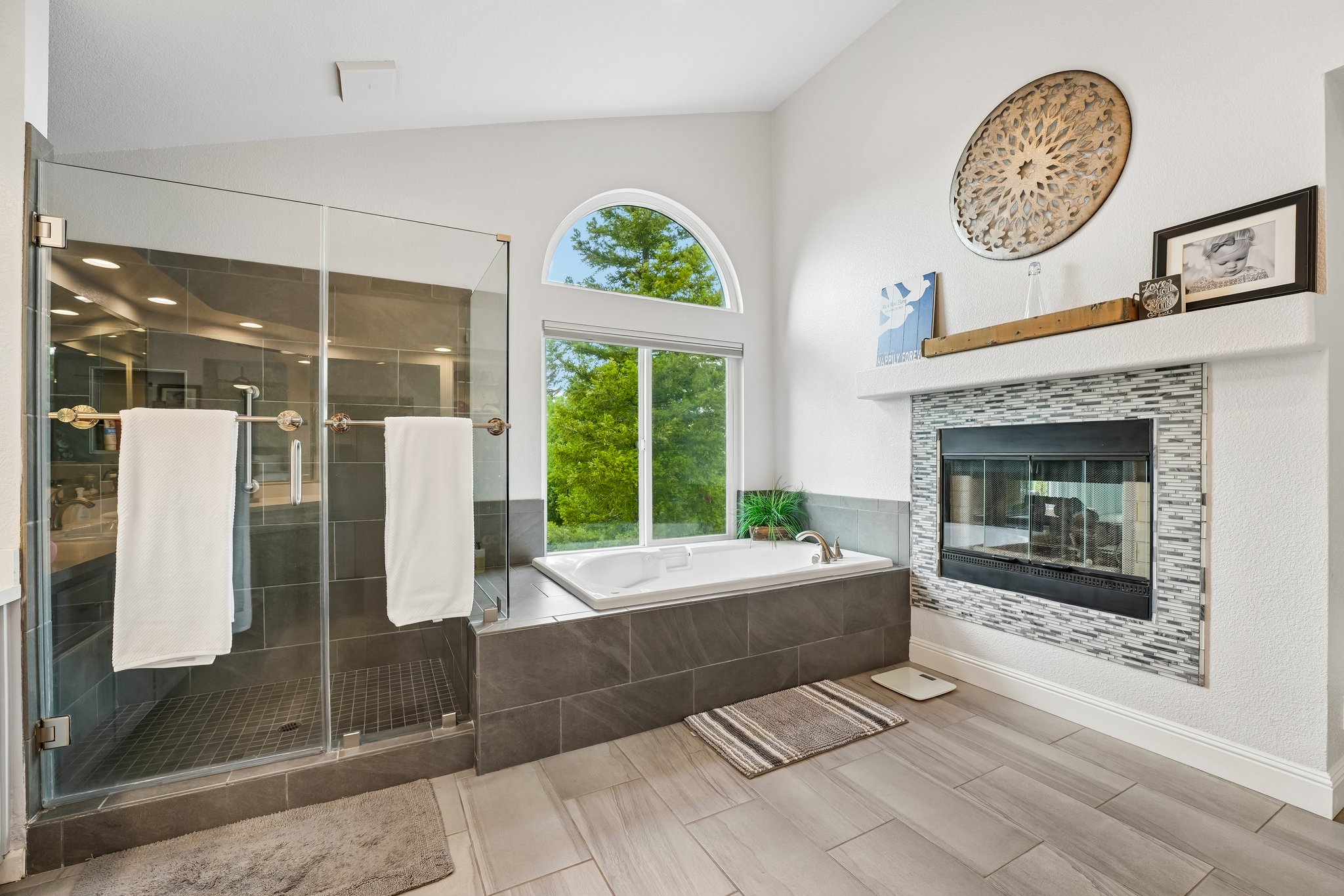 Obsidian Way-S2204-043.jpg