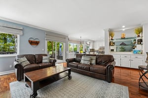 Obsidian Way-S2204-016.jpg