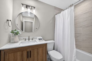  Photo 47