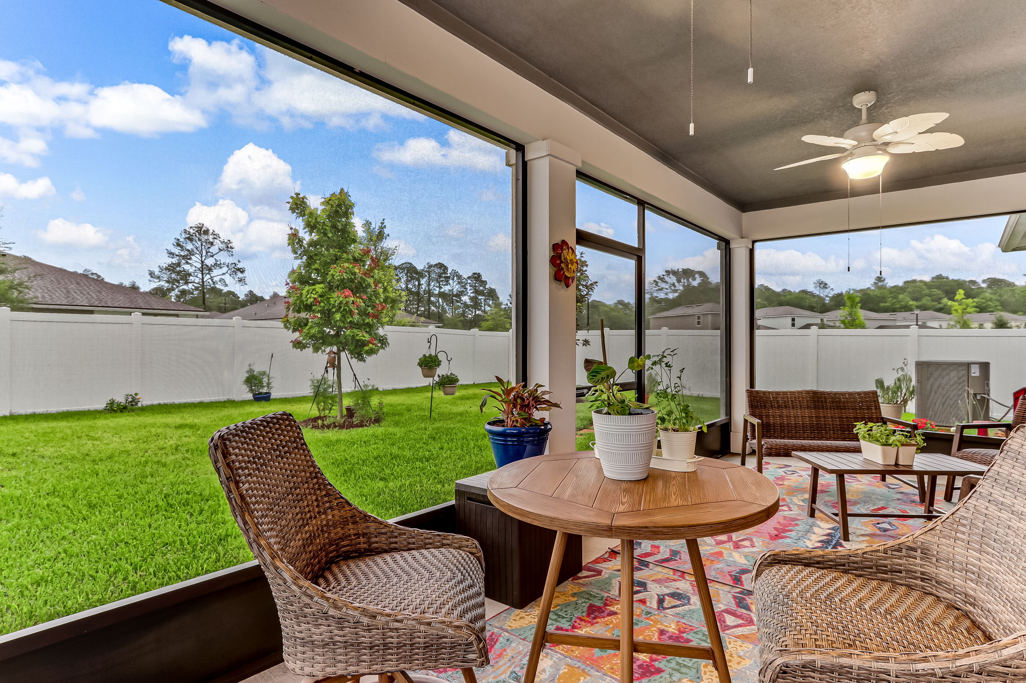 Screened-in Porch