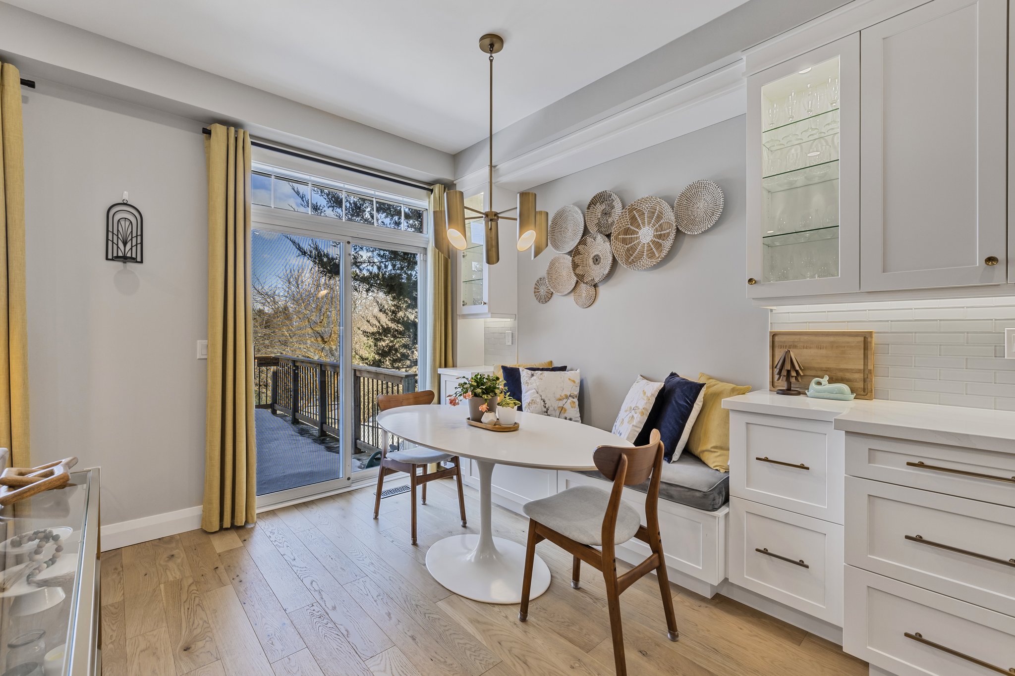 Breakfast area with walk-out to rear yard