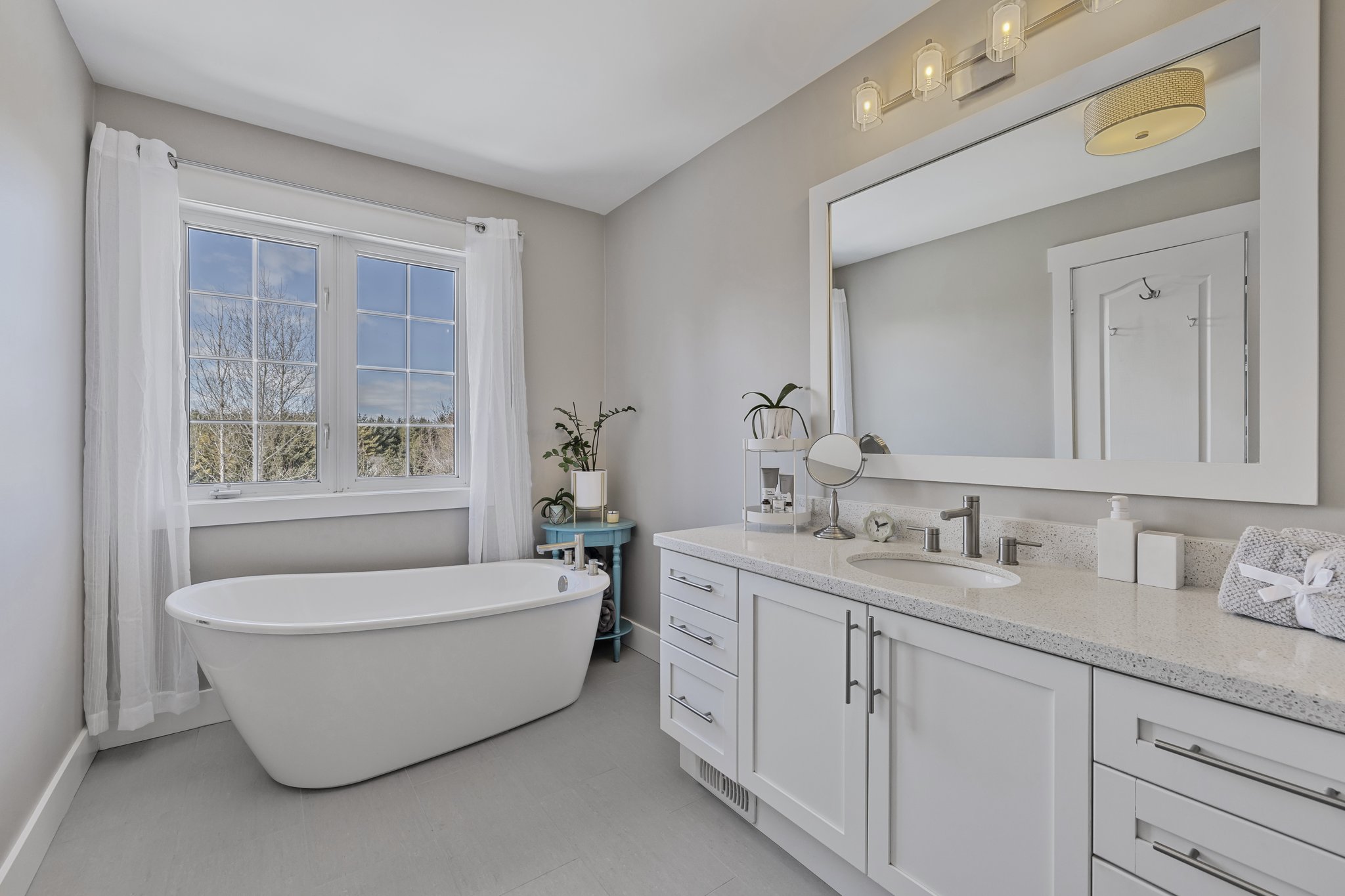 Primary Ensuite with standalone soaker tub