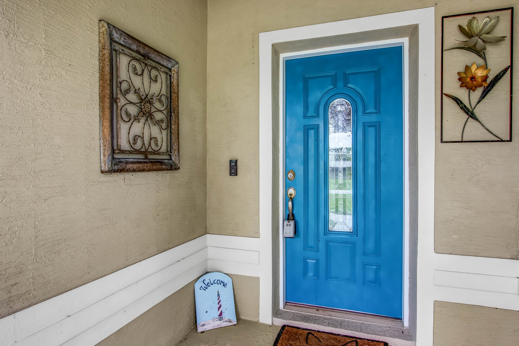 Front Entry Detail