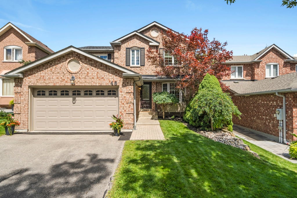 46 Buttonwood Trail