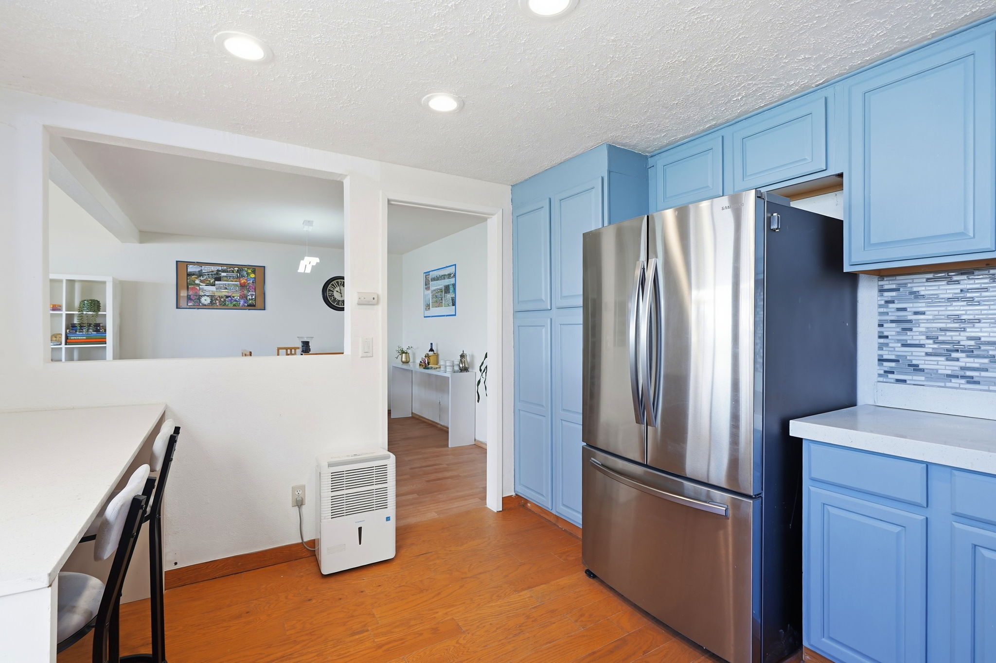 013_F8_46 Edgewater Pl