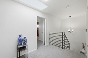 017_F8_46 Edgewater Pl