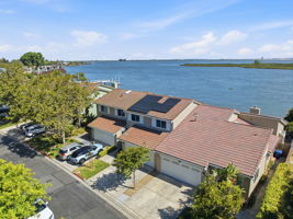 002_F8_AERIAL_46 Edgewater Pl