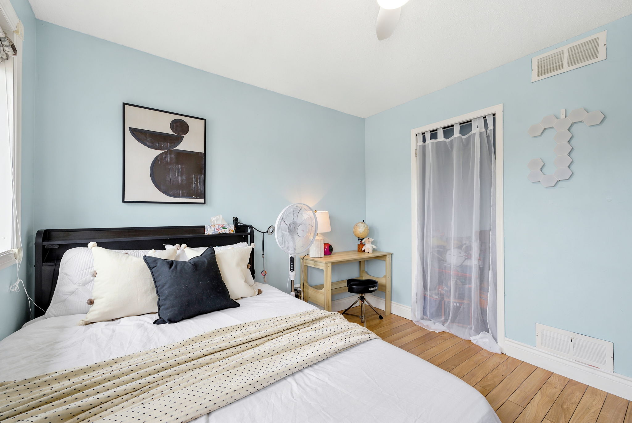  Photo 39