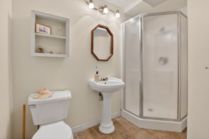  Photo 49