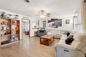 Gramercy Pl-S0703-006.jpg