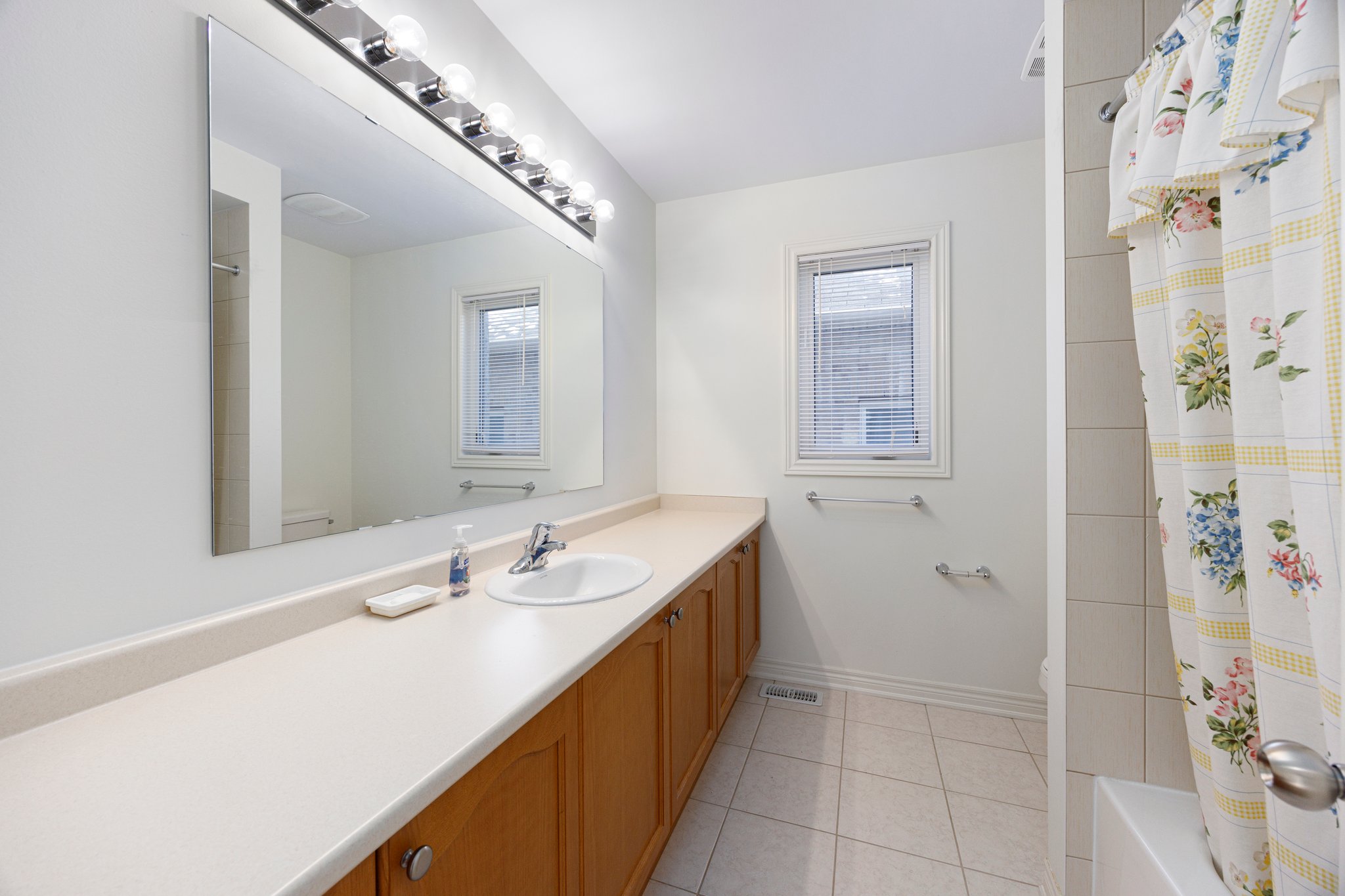 East Gwillimbury property showcase — delivered property photograph 15