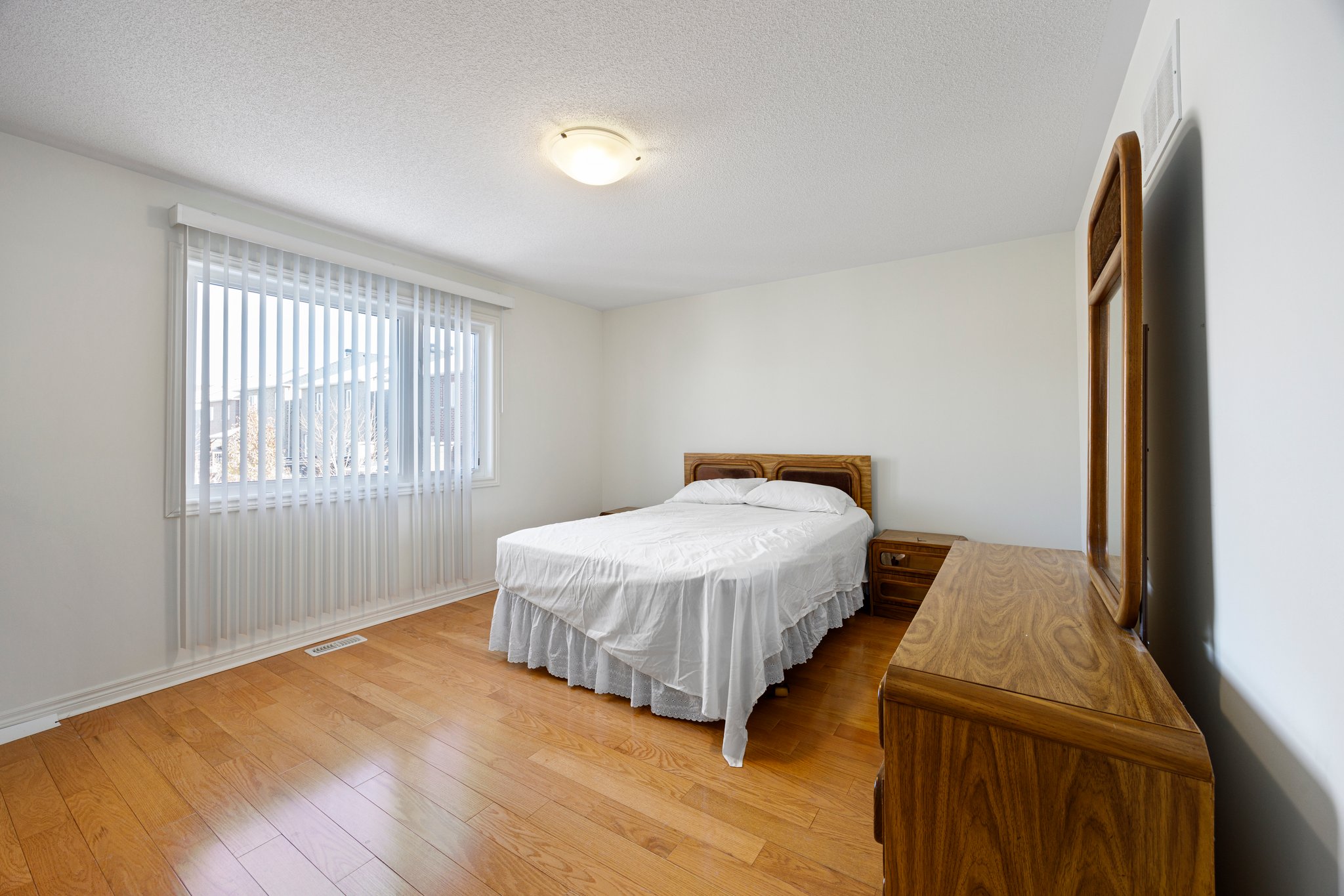 East Gwillimbury property showcase — delivered property photograph 19