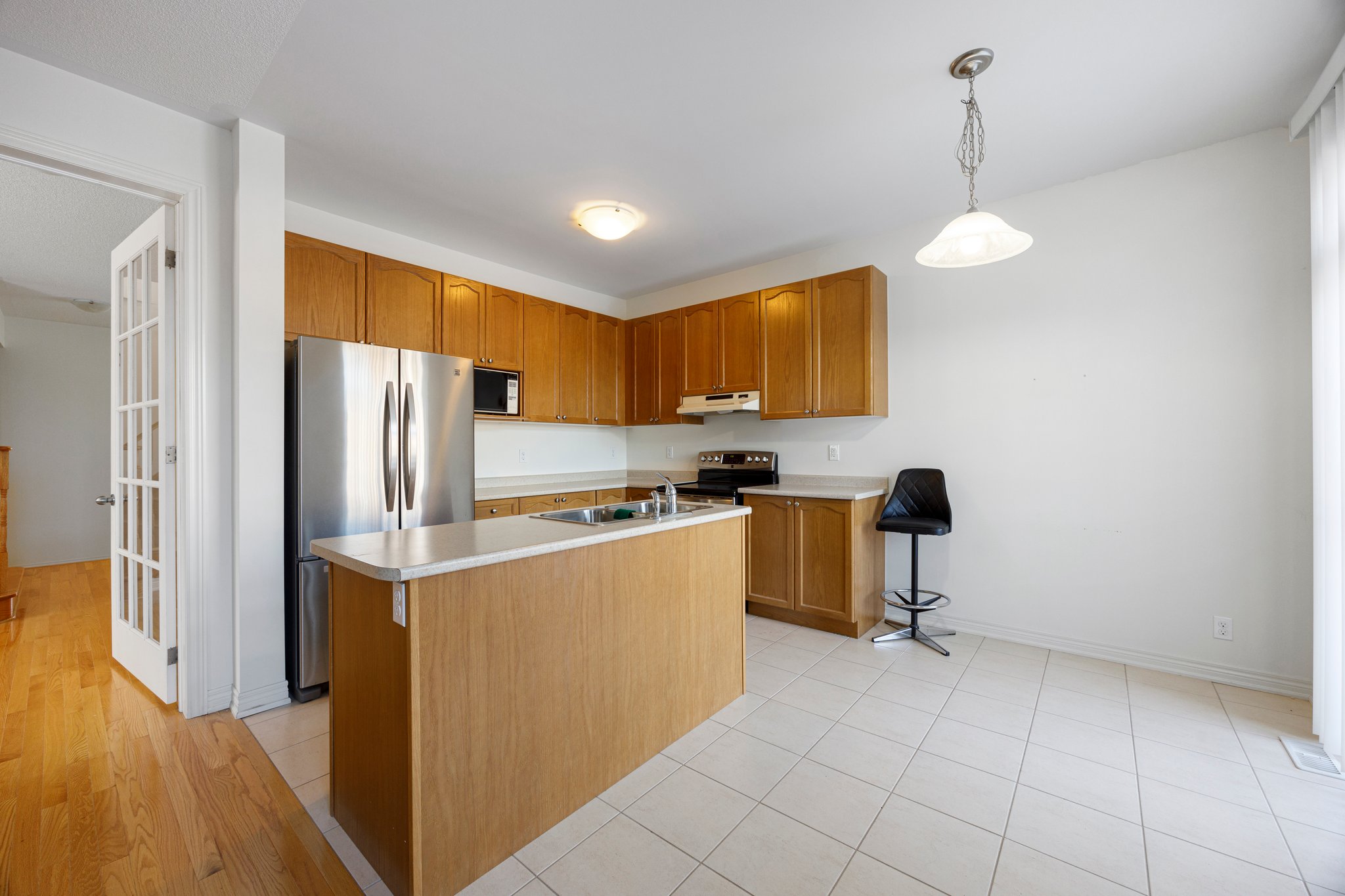 East Gwillimbury property showcase — delivered property photograph 7
