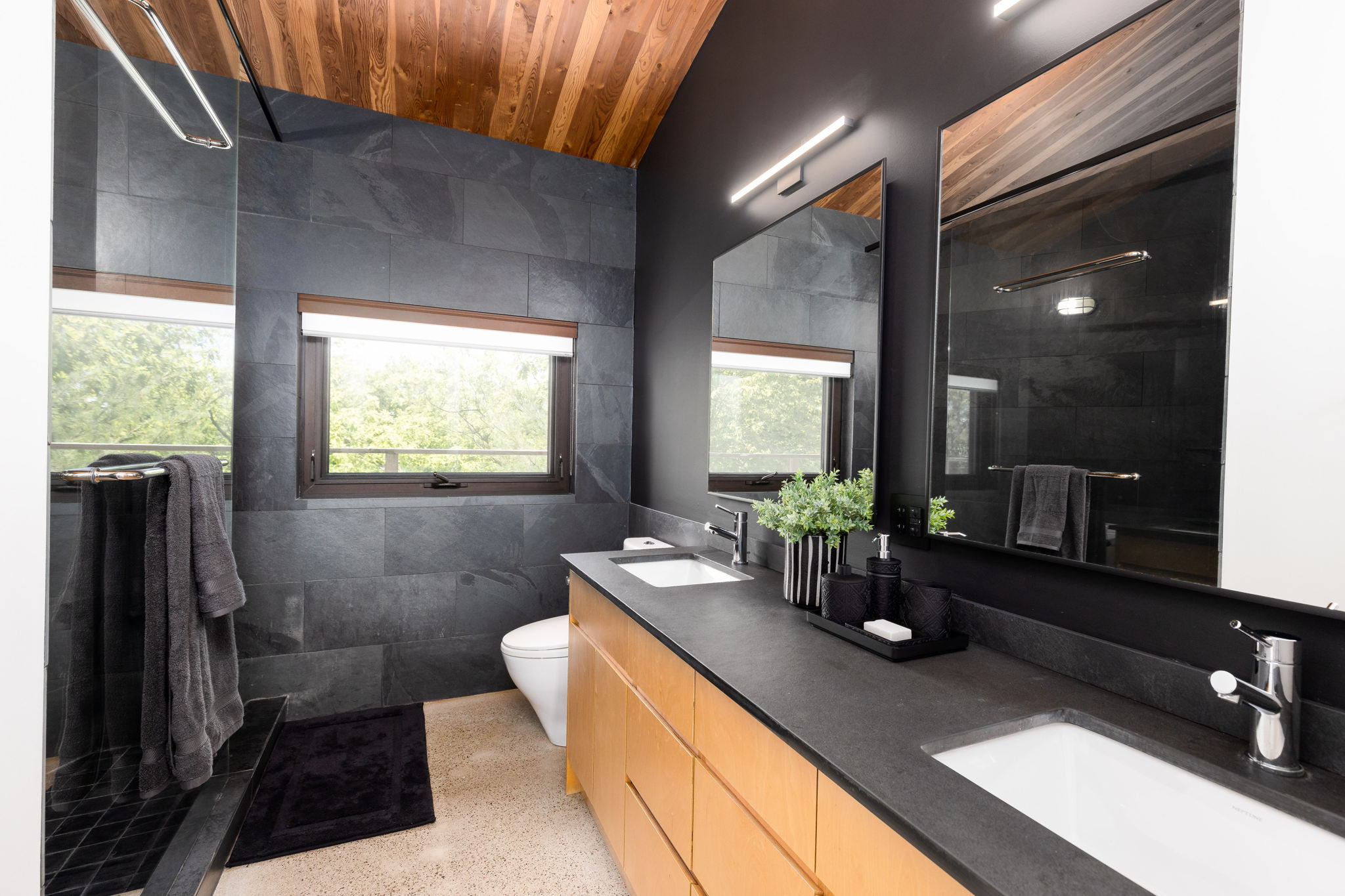 Property showcase — delivered property photograph 20